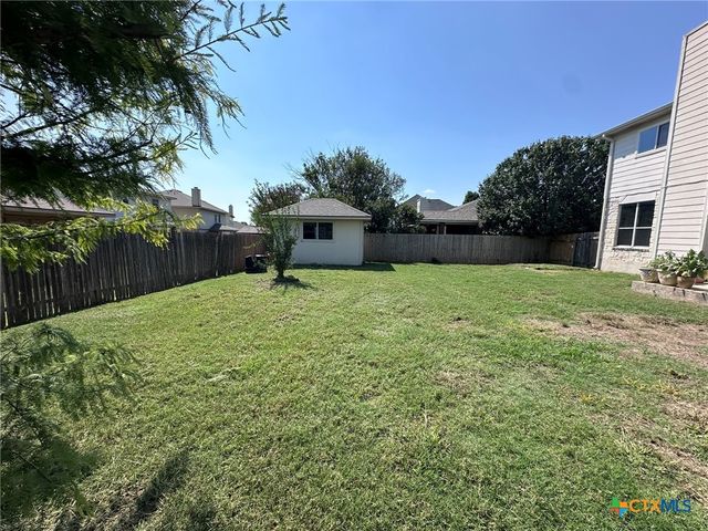 521 Weeping Willow Drive, Temple, TX 76502