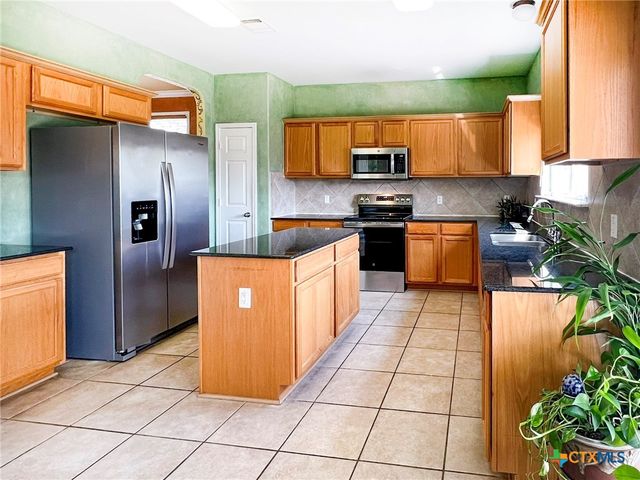 521 Weeping Willow Drive, Temple, TX 76502
