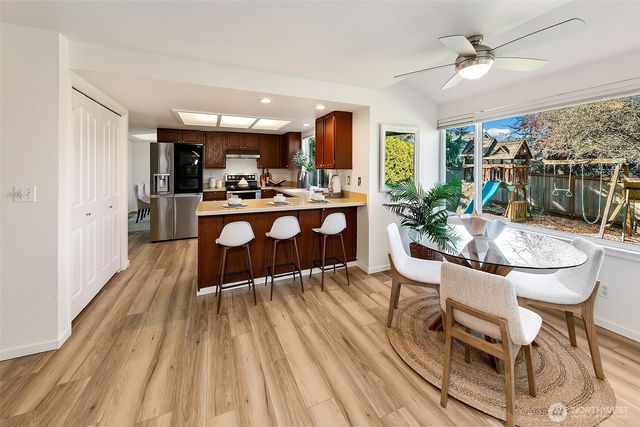 20217 102nd Place SE, Kent, WA 98031