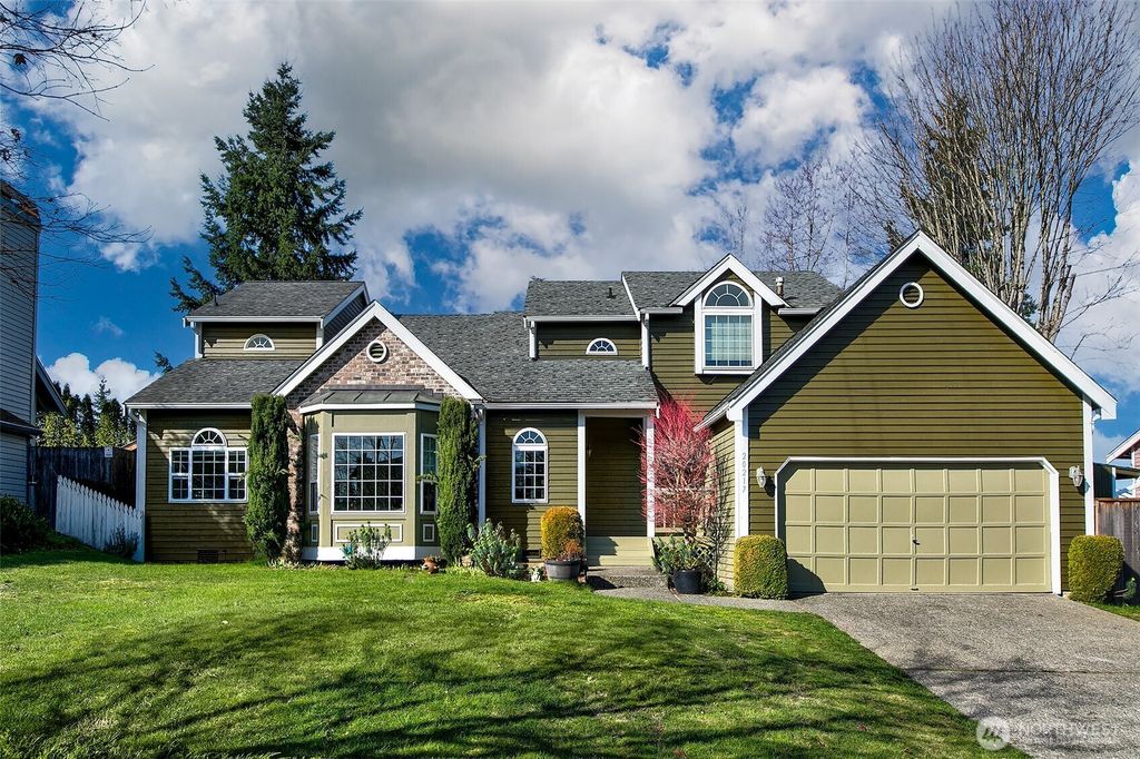 20217 102nd Place SE, Kent, WA 98031