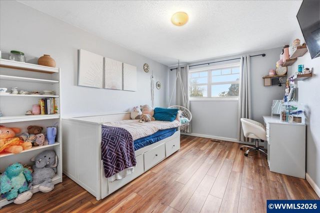 190 Kashmir St SE, Salem, OR 97306