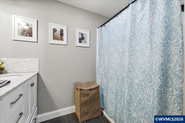 190 Kashmir St SE, Salem, OR 97306