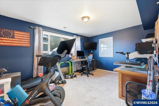 190 Kashmir St SE, Salem, OR 97306