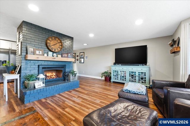 190 Kashmir St SE, Salem, OR 97306