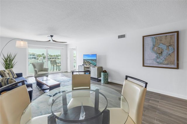 340 PINELLAS BAYWAY S 206, Tierra Verde, FL 33715