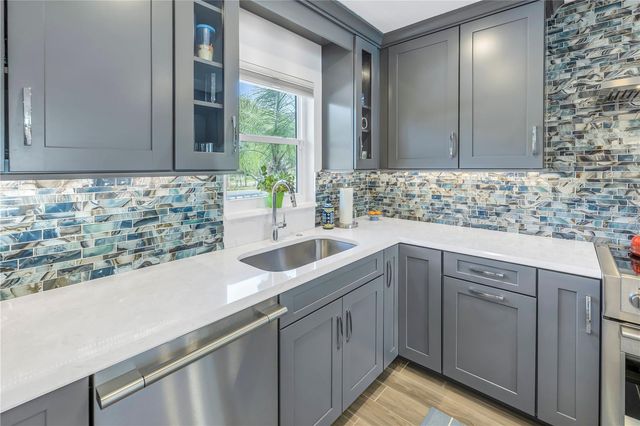 340 PINELLAS BAYWAY S 206, Tierra Verde, FL 33715