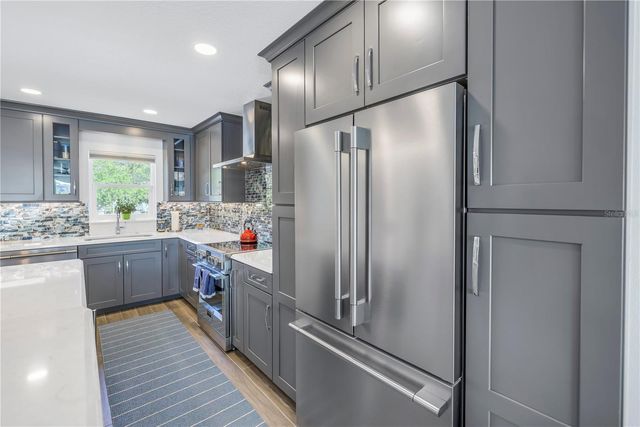 340 PINELLAS BAYWAY S 206, Tierra Verde, FL 33715