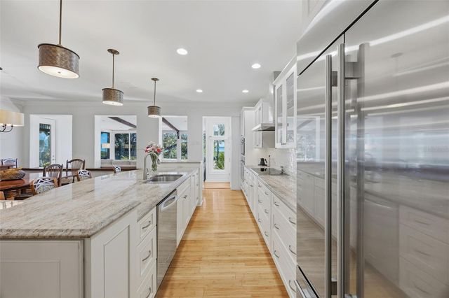 1407 N BAYSHORE DRIVE, Safety Harbor, FL 34695