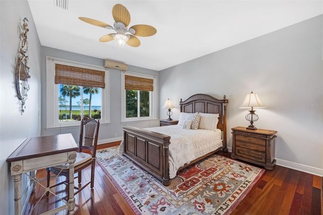 1407 N BAYSHORE DRIVE, Safety Harbor, FL 34695