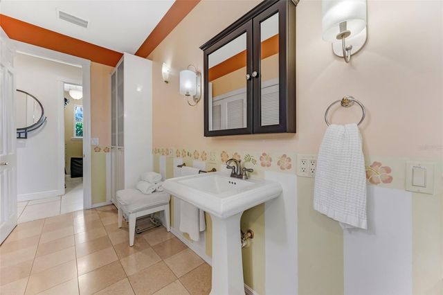 1407 N BAYSHORE DRIVE, Safety Harbor, FL 34695