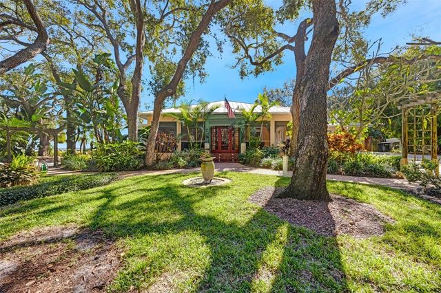 1407 N BAYSHORE DRIVE, Safety Harbor, FL 34695