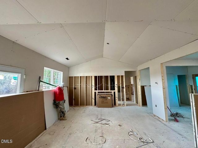 7507 Squirrel Den Road, Bailey, NC 27807