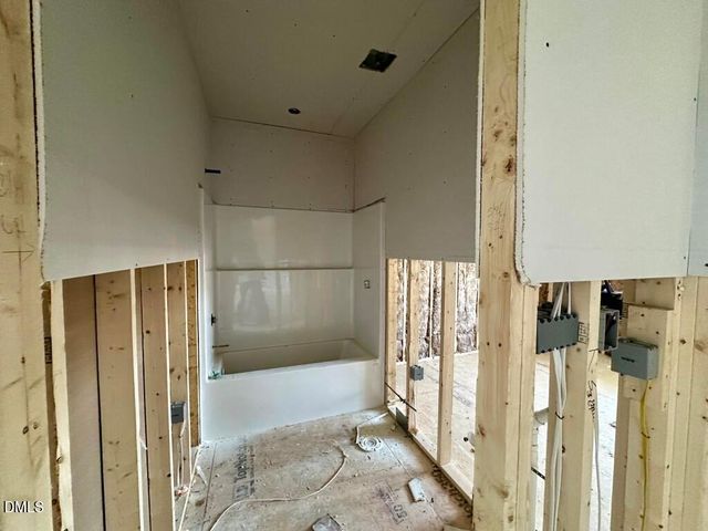 7507 Squirrel Den Road, Bailey, NC 27807