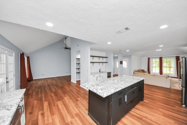 902 Rolling Mill Drive, Sugar Land, TX 77498