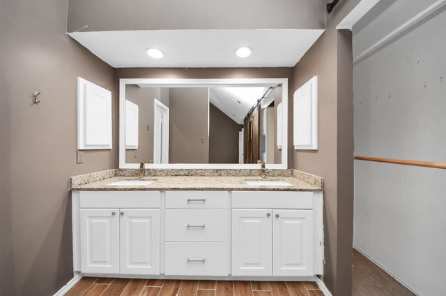 902 Rolling Mill Drive, Sugar Land, TX 77498