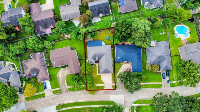 902 Rolling Mill Drive, Sugar Land, TX 77498