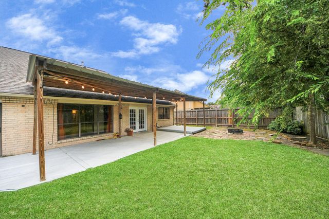 902 Rolling Mill Drive, Sugar Land, TX 77498