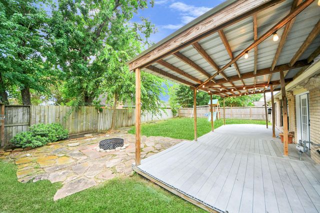 902 Rolling Mill Drive, Sugar Land, TX 77498