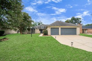 902 Rolling Mill Drive, Sugar Land, TX 77498