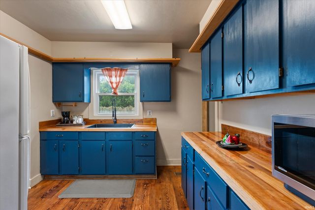 3231 Peoria Street, Elkhart, IN 46514