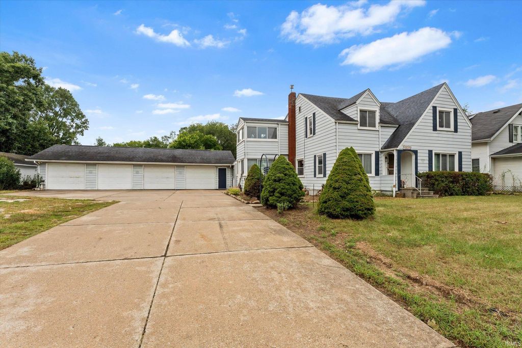 3231 Peoria Street, Elkhart, IN 46514