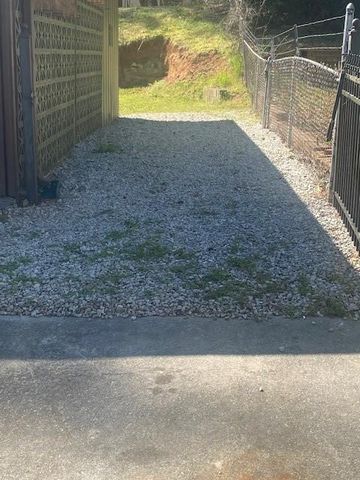 2003 W Starmount Way, Decatur, GA 30032