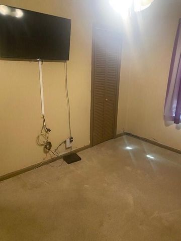 2003 W Starmount Way, Decatur, GA 30032