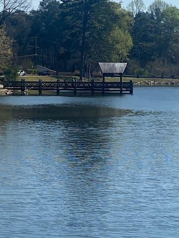 2003 W Starmount Way, Decatur, GA 30032