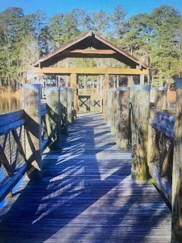 2003 W Starmount Way, Decatur, GA 30032