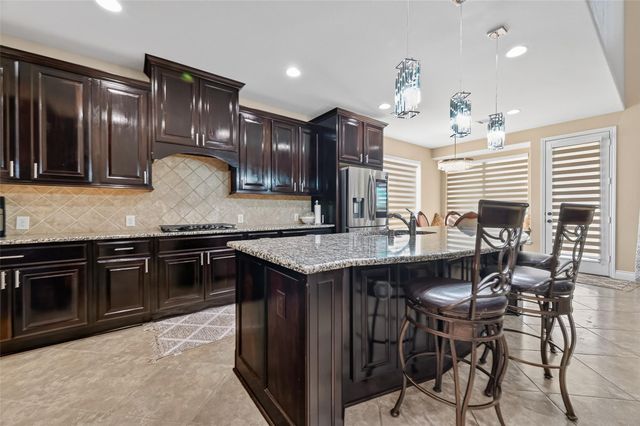 710 Butterfly Garden Trail, Richmond, TX 77406