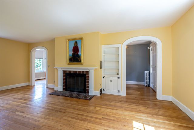 38 Putney Hill Road, Hopkinton, NH 03229