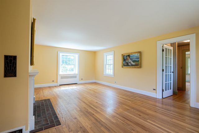 38 Putney Hill Road, Hopkinton, NH 03229
