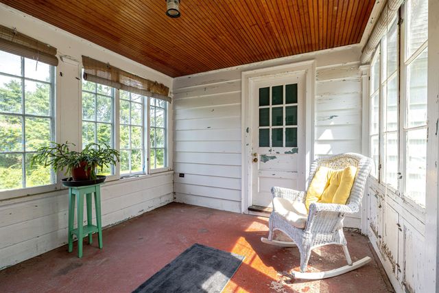 38 Putney Hill Road, Hopkinton, NH 03229