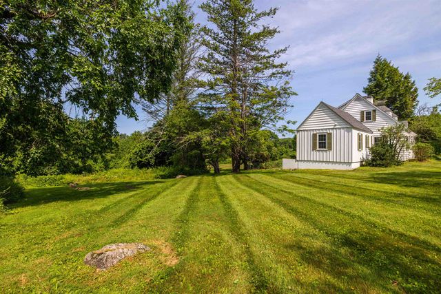 38 Putney Hill Road, Hopkinton, NH 03229
