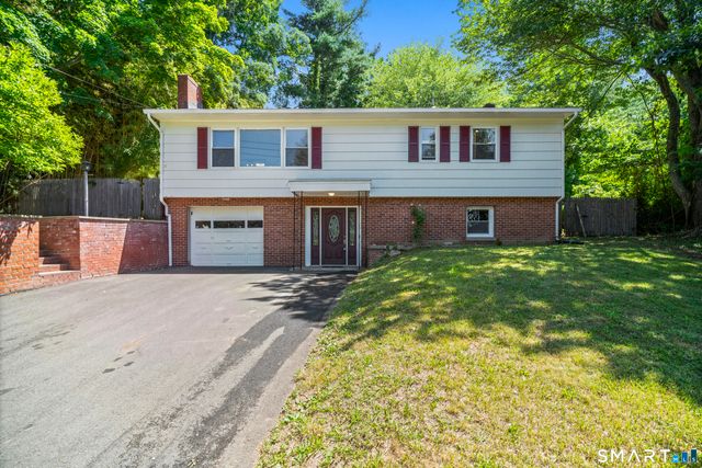120 Burban Drive, Branford, CT 06405