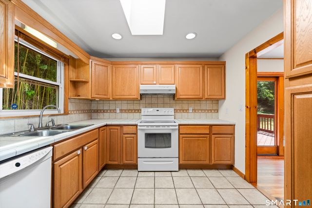 120 Burban Drive, Branford, CT 06405