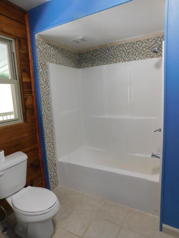 2536 Taylor School Road, London, KY 40741