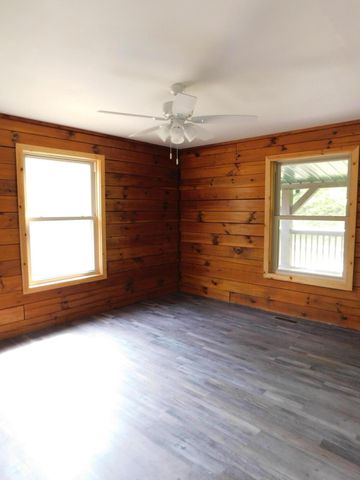 2536 Taylor School Road, London, KY 40741