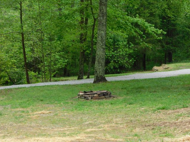 2536 Taylor School Road, London, KY 40741