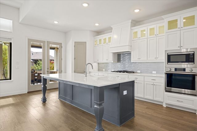 1109 Aviara Court, Granbury, TX 76048