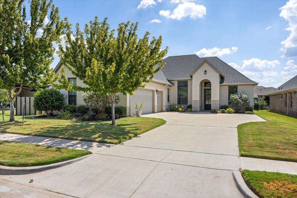 1109 Aviara Court, Granbury, TX 76048 — photo 3