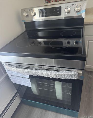 980 US Route 209 4, Cuddebackville, NY 12729