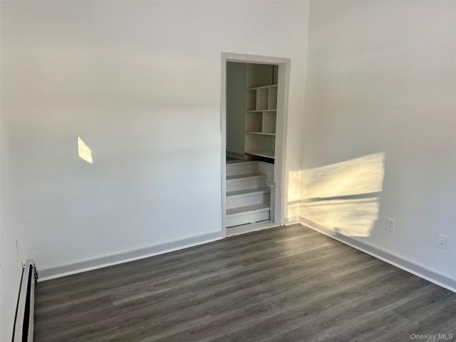 980 US Route 209 4, Cuddebackville, NY 12729