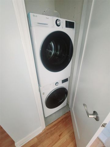 67-39 Clyde Street H, Forest Hills, NY 11375