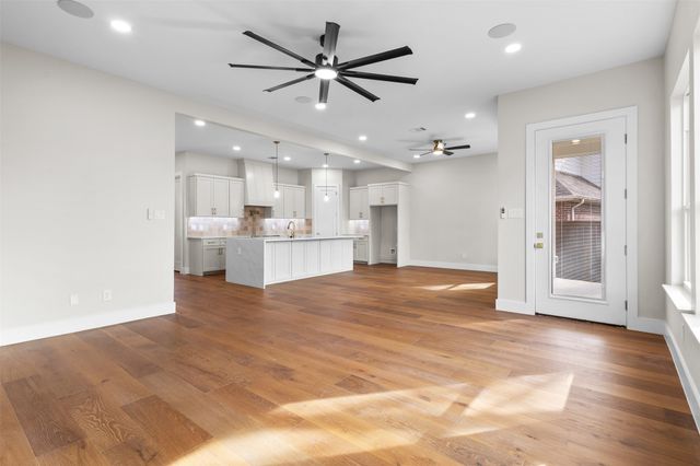 7133 Stone Villa Circle, North Richland Hills, TX 76182