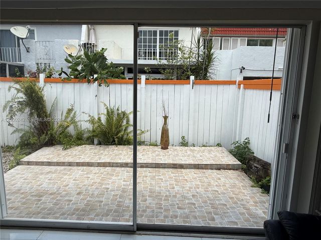 13505 NE 23rd Ct, North Miami, FL 33181