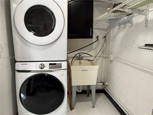 13505 NE 23rd Ct, North Miami, FL 33181