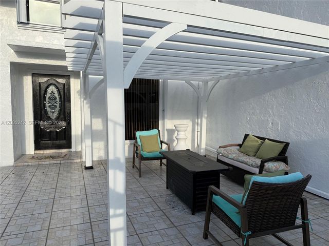 13505 NE 23rd Ct, North Miami, FL 33181