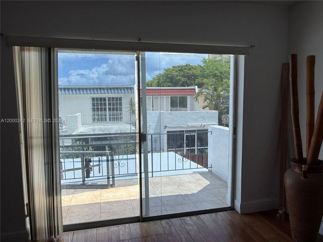 13505 NE 23rd Ct, North Miami, FL 33181