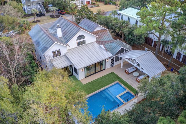 2918 Middle Street, Sullivans Island, SC 29482